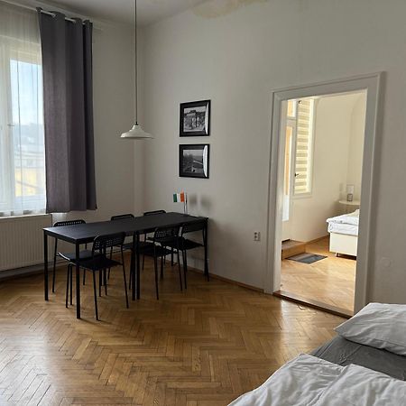 Castle View Apartment Прага Екстериор снимка